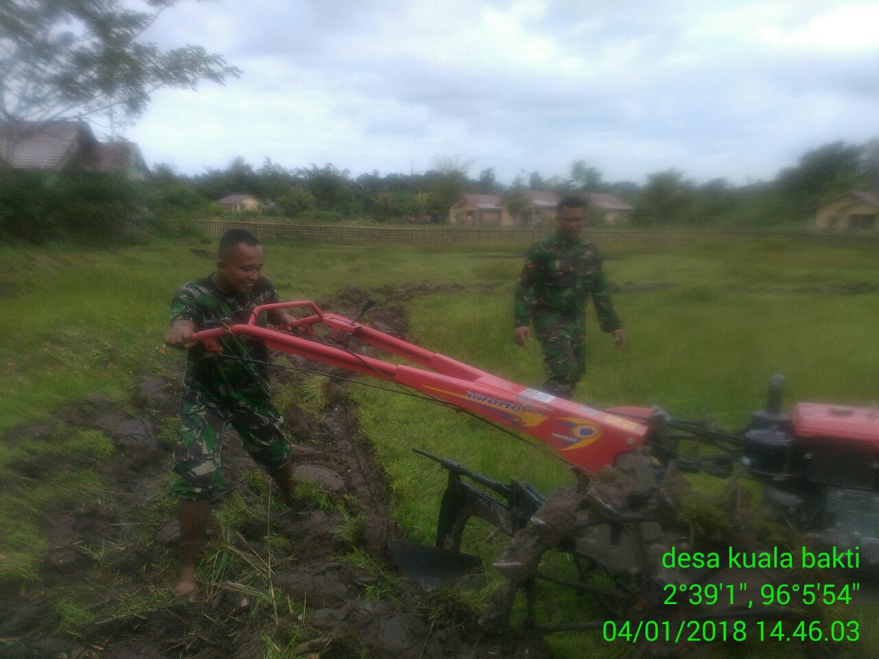 Koramil 06/Teluk Dalam Garap 1 Ha Lahan Tidur