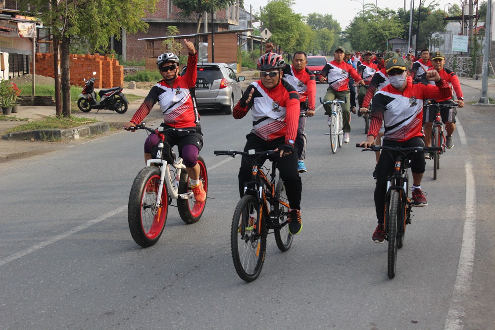 Bikers Merah Putih  Rindam IM Eksis Jum’at Sehat