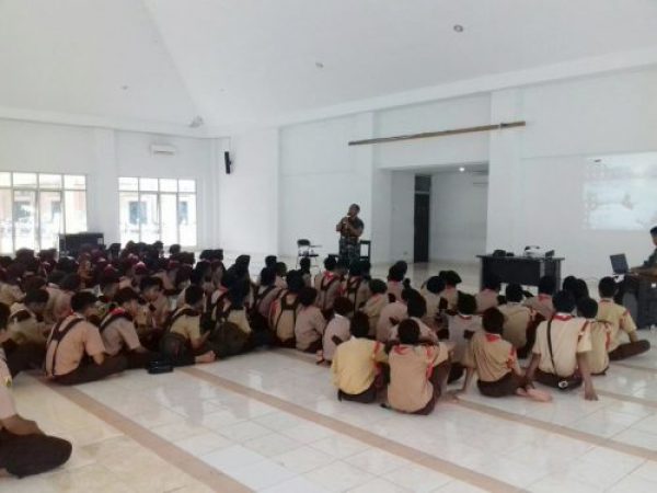 Danramil Berikan Wasbang Kepada Pramuka Sekota Banda Aceh