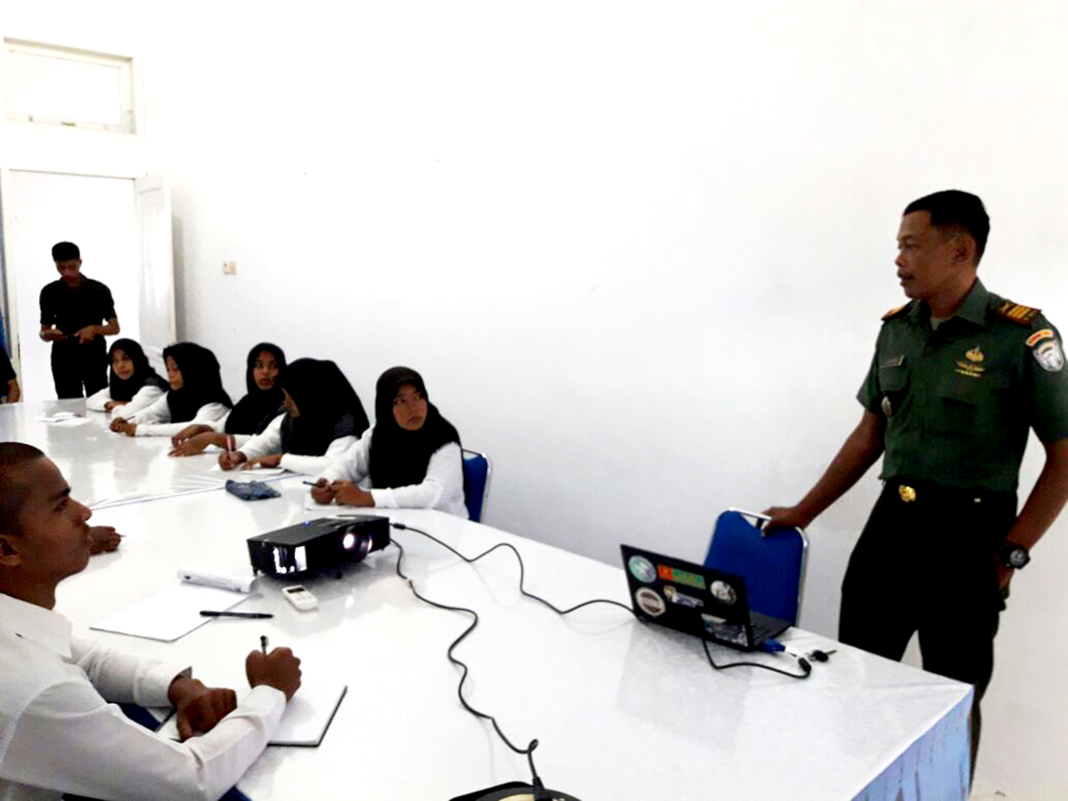 Danramil 17/Jantho : Perkuat Barisan, Tepis Isu-Isu Negatif