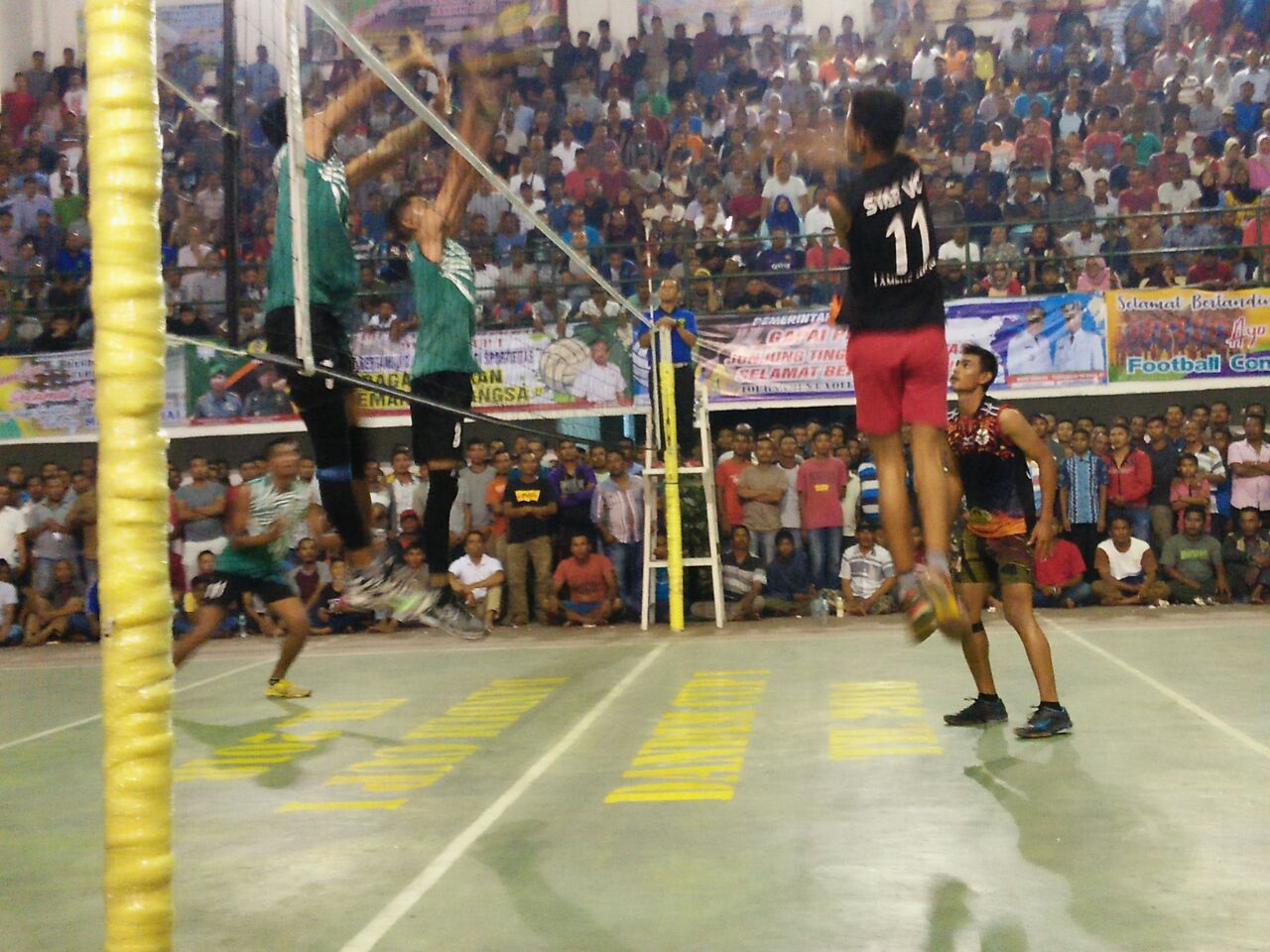 Tim Star Vc dan VCKB Trueng Campli Jumpa di Partai Final Semi Open Tournament Volly Ball Dandim Cup 2018
