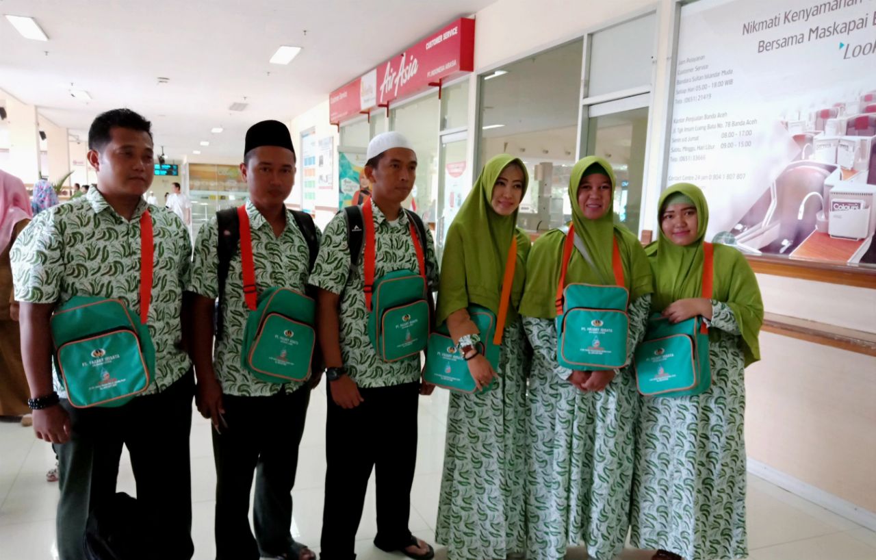 Danrem 012/TU Berangkatkan Anggota Untuk Melaksanakan Umroh