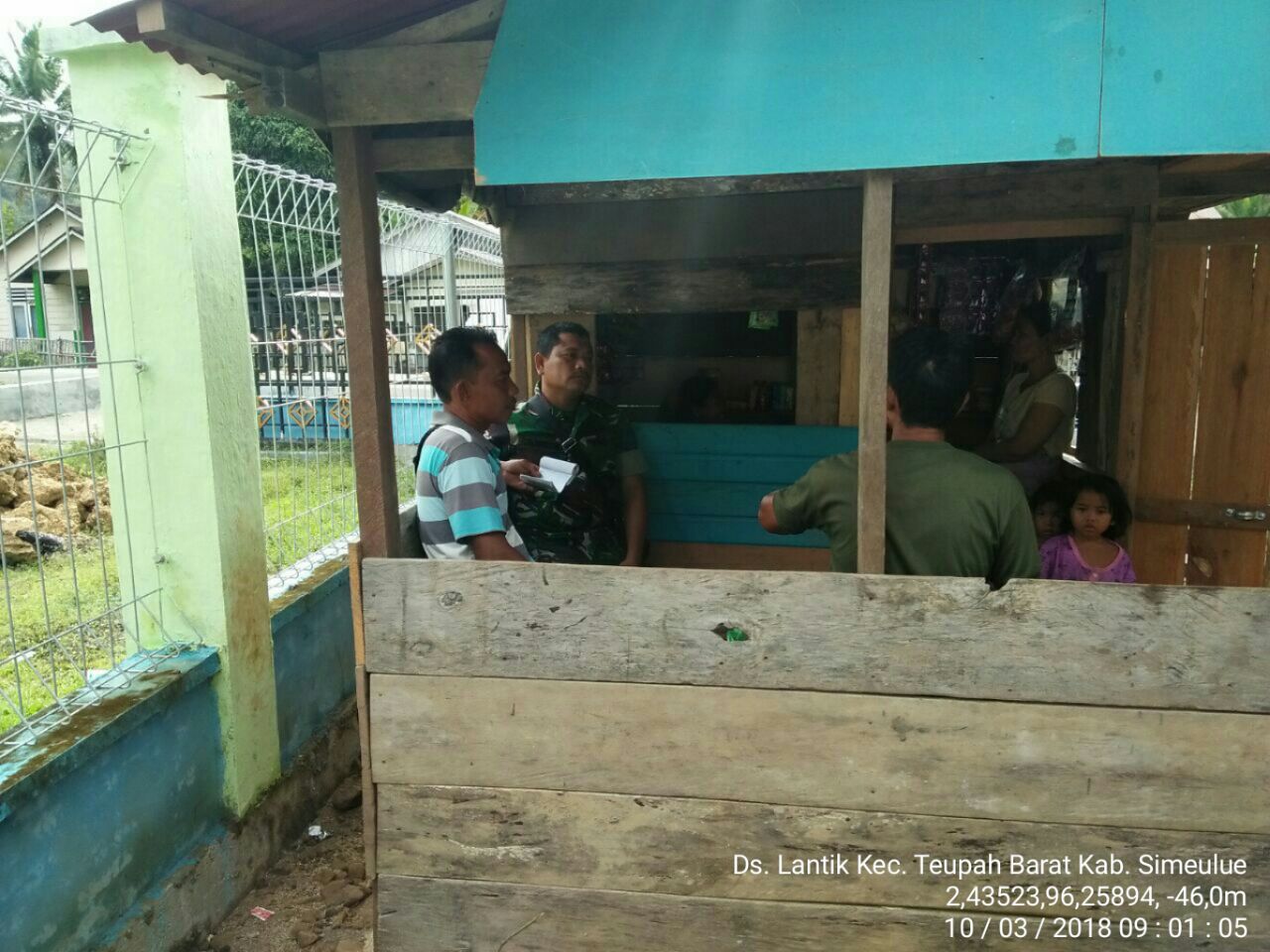 Anjangsana dengan Ketua BPD, Babinsa Bahas Peningkatan Keamanan Di Desa