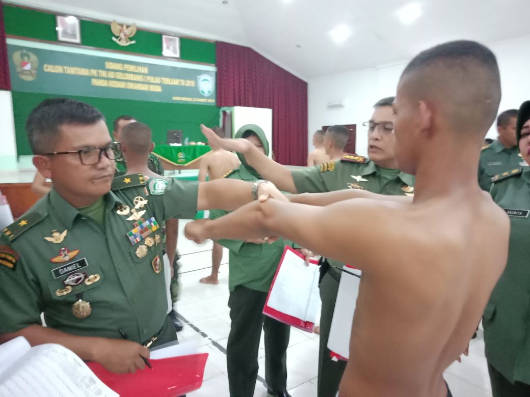 Kasdam IM Pimpin Sidang Pemilihan Pusat Calon Tamtama TNI AD Pulau Terluar