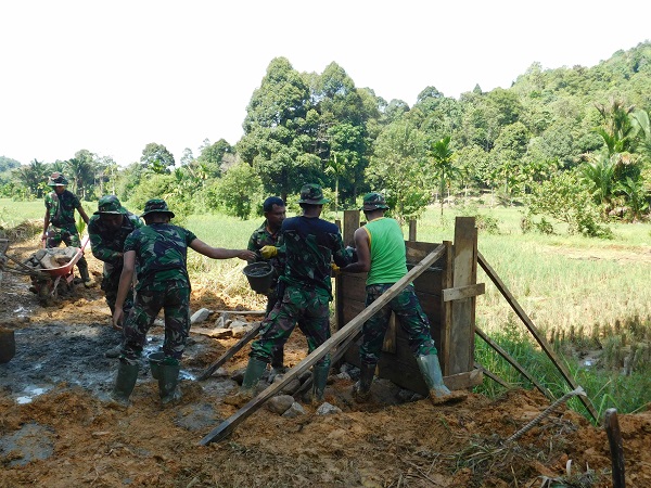 Lagi, Satu Unit Gorong-gorong Rampung Dibuat Satgas TMMD ke-101 Kodim 0110/Abdya