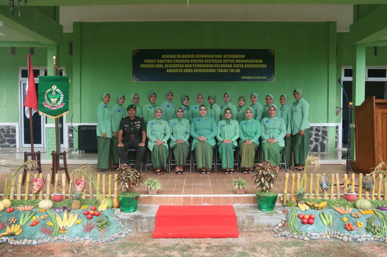 Persit Brigif Rayakan HUT Persit KCK Ke-72