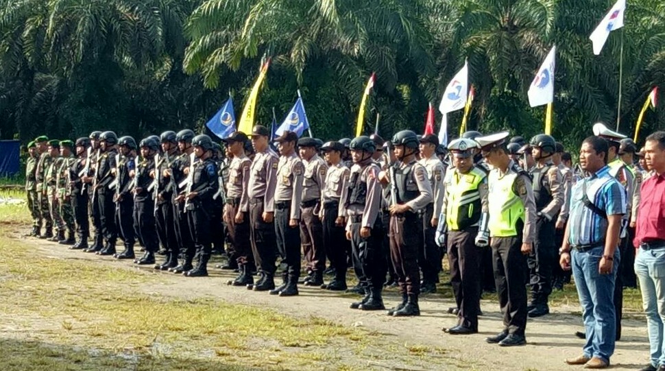 TNI – Polri Amankan Kampanye Paslon Nomor Urut 2 di Desa Penanggalan Timur