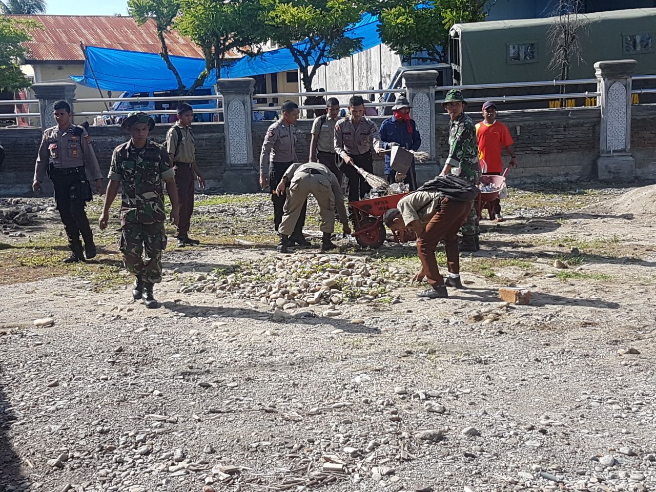 Kodim 0110/Abdya Menggelar Karya Bhakti TNI Peduli Lingkungan