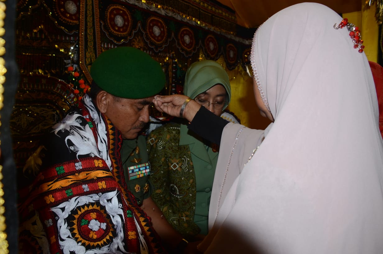 Tiba Di Pendopo Kab. Aceh Tengah, Pangdam IM dan Istri Langsung di Pesusejuk