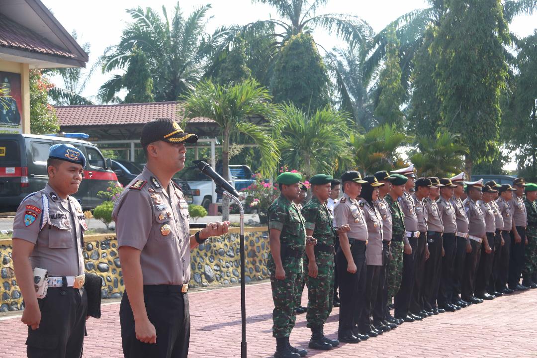 Apel Gabungan TNI-Polri Di Mapolres Aceh Tamiang