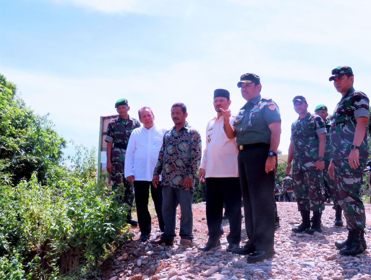 Tim Wasev Mabes TNI AD Tinjau Hasil Pelaksanaan TMMD DI Desa Aneuk Glee