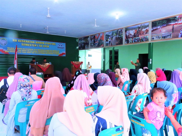 Tekan Angka Kelahiran, Kodim 0101/BS Bersama BKKBN Gelar Sosialisasi Dan Penyuluhan KB