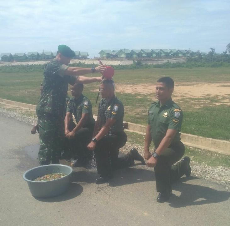 Acara Tradisi Korp Raport Pindah Satuan Prajurit Brigif 25/Siwah