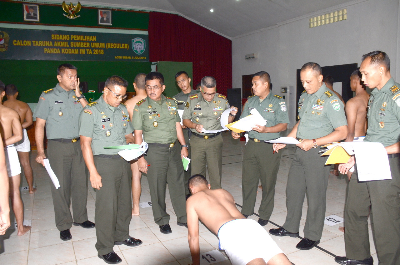 Pangdam IM Pimpin Sidang Parade Catar Akmil