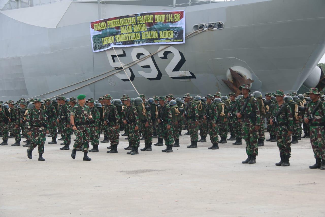 Danbrigif 25/Siwah Pimpin Upacara Pemberangkatan Prajurit Yonif 114/SM Mengikuti Lattuk Raider