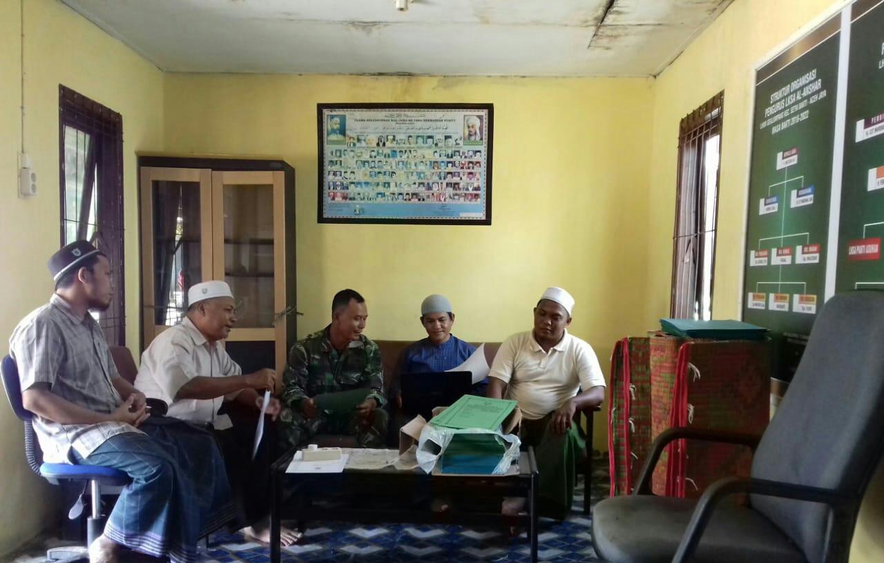 SILATURAHMI KE PESANTREN AL – ANSHAR , SERDA PARWOTO AJAK GURU JAUHKAN SISWA DARI PAHAM RADIKAL