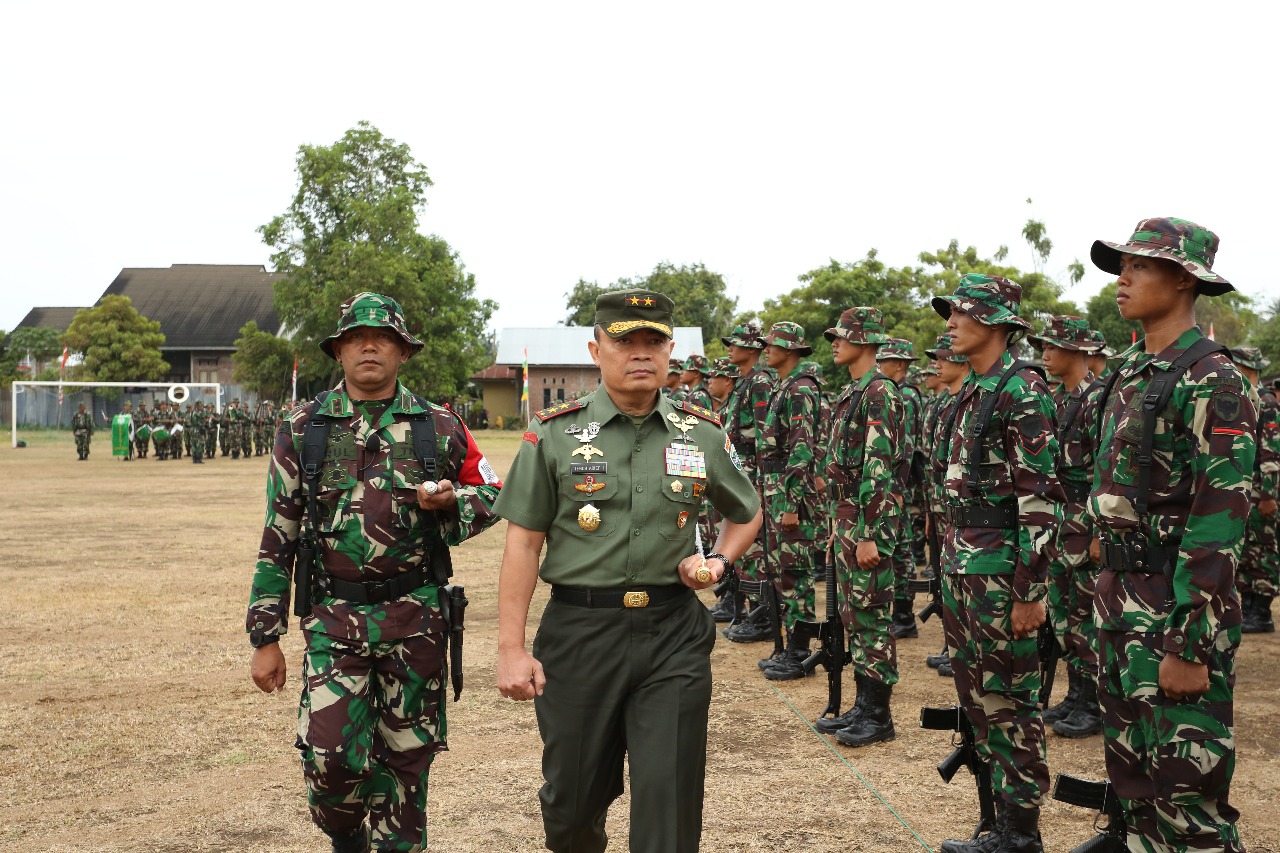 Tutup Opster TNI di Bireuen, Ini Harapan Pangdam IM