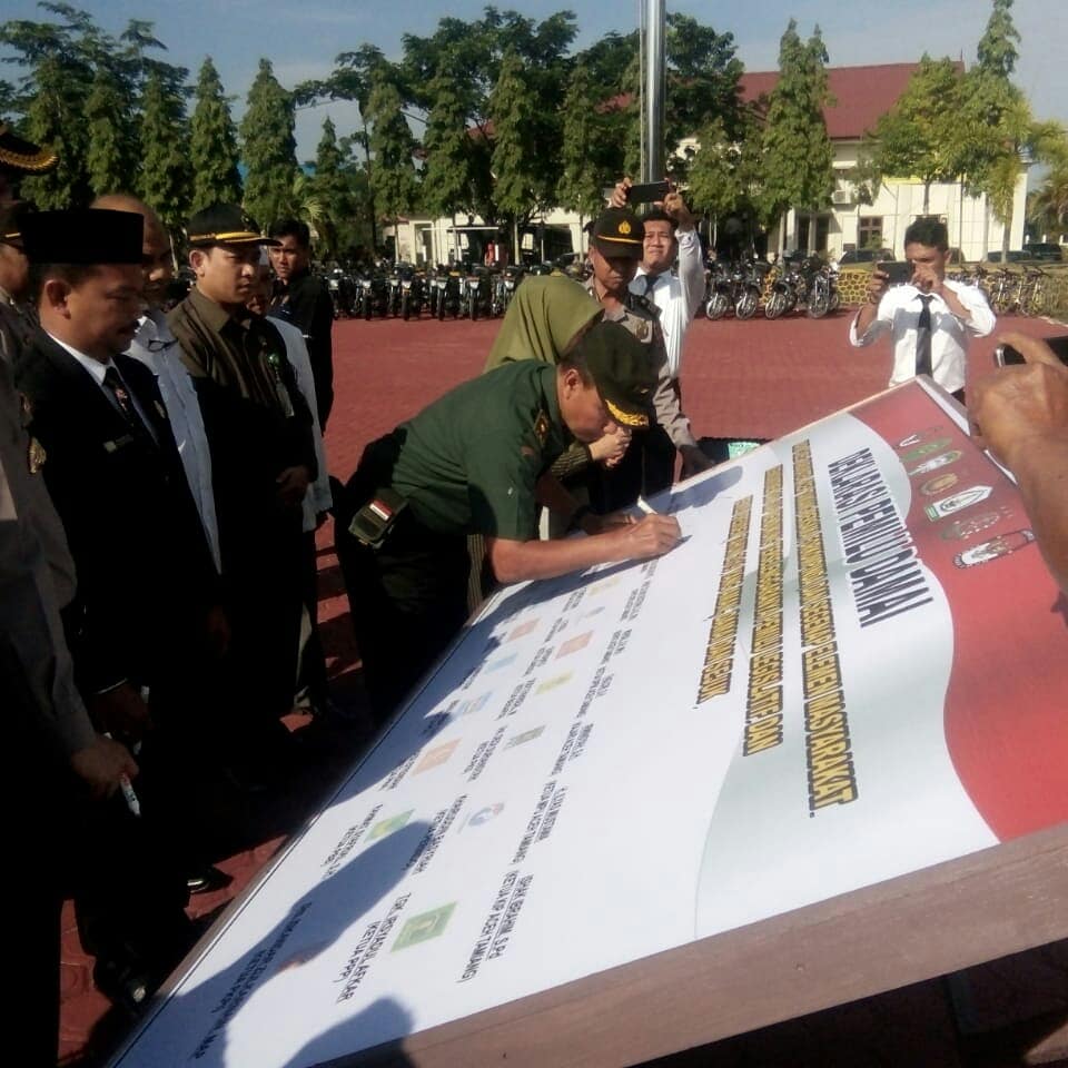 Kasdim 0117/Aceh Tamiang Ikut Apel gelar pasukan Mantap Brata Rencong 2018 di Polres Aceh Tamiang