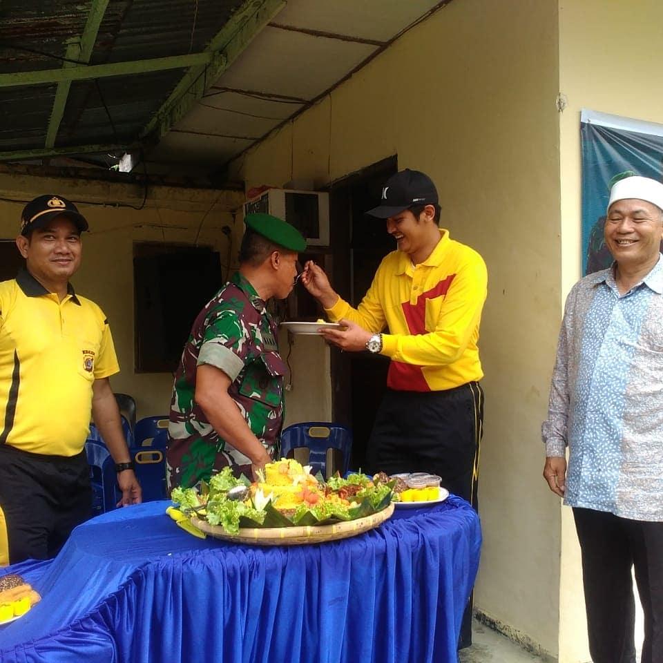 Camat dan Polsek Tamiang Hulu Beri Surprise di HUT TNI Ke-73 Pada Koramil 05/Thu Kodim 0117/Atam
