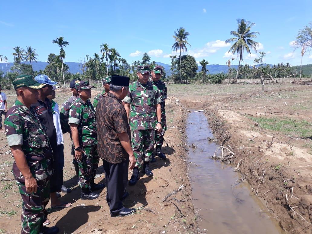 Danrem 011 Lilawangsa Tinjau Lahan Cetak Sawah Baru Pidie