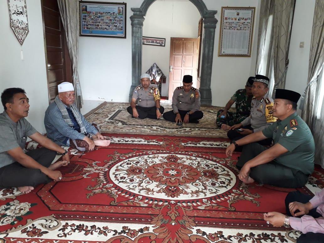 Dandim  Aceh Jaya Bersama Kapolres Silaturahmi dengan Ulama