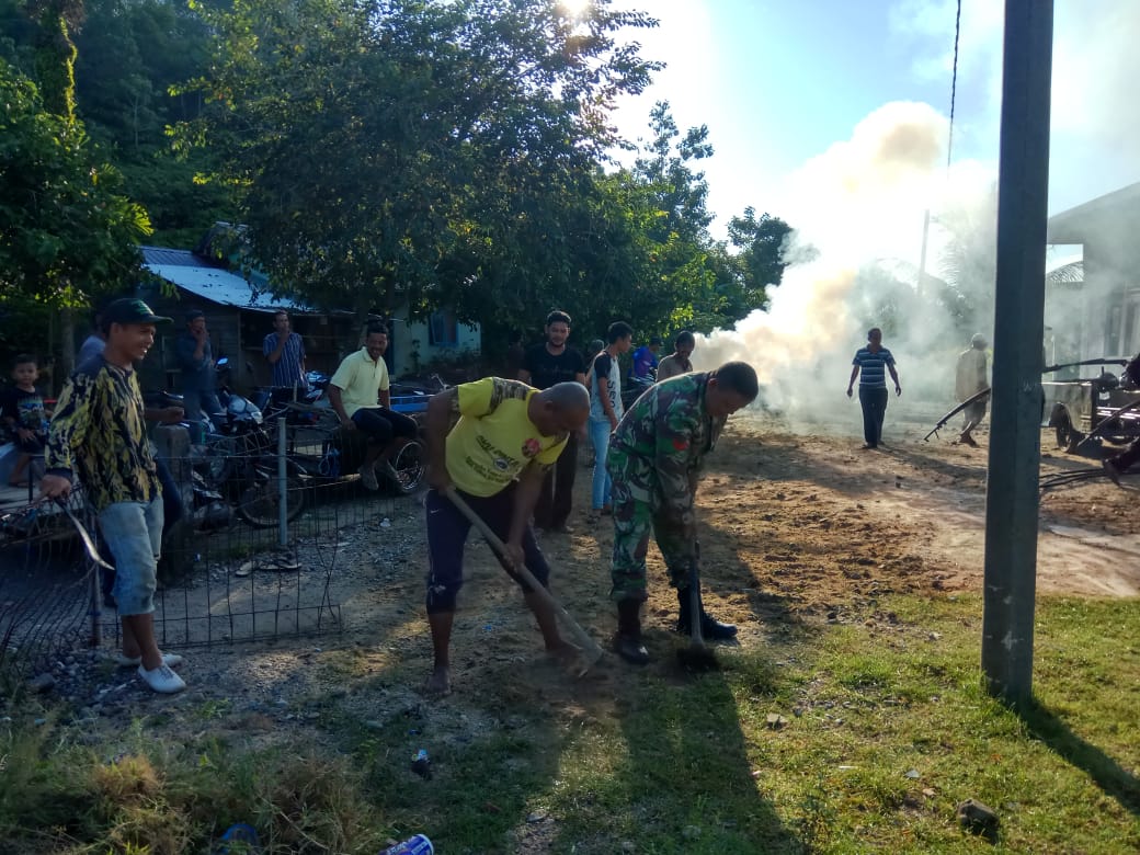 Babinsa Ajak Masyarakat Lestarikan Budaya Gotong Royong