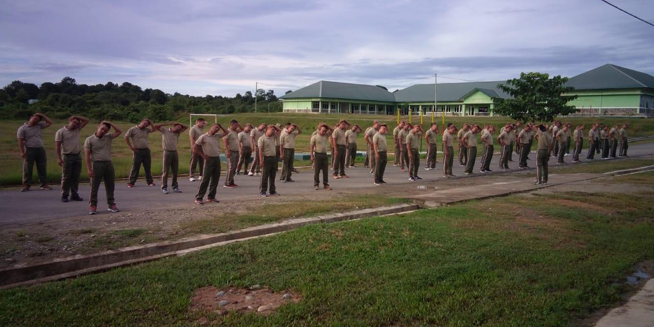 Prajurit Brigif 25/Siwah Laksanakan Senam Kerja