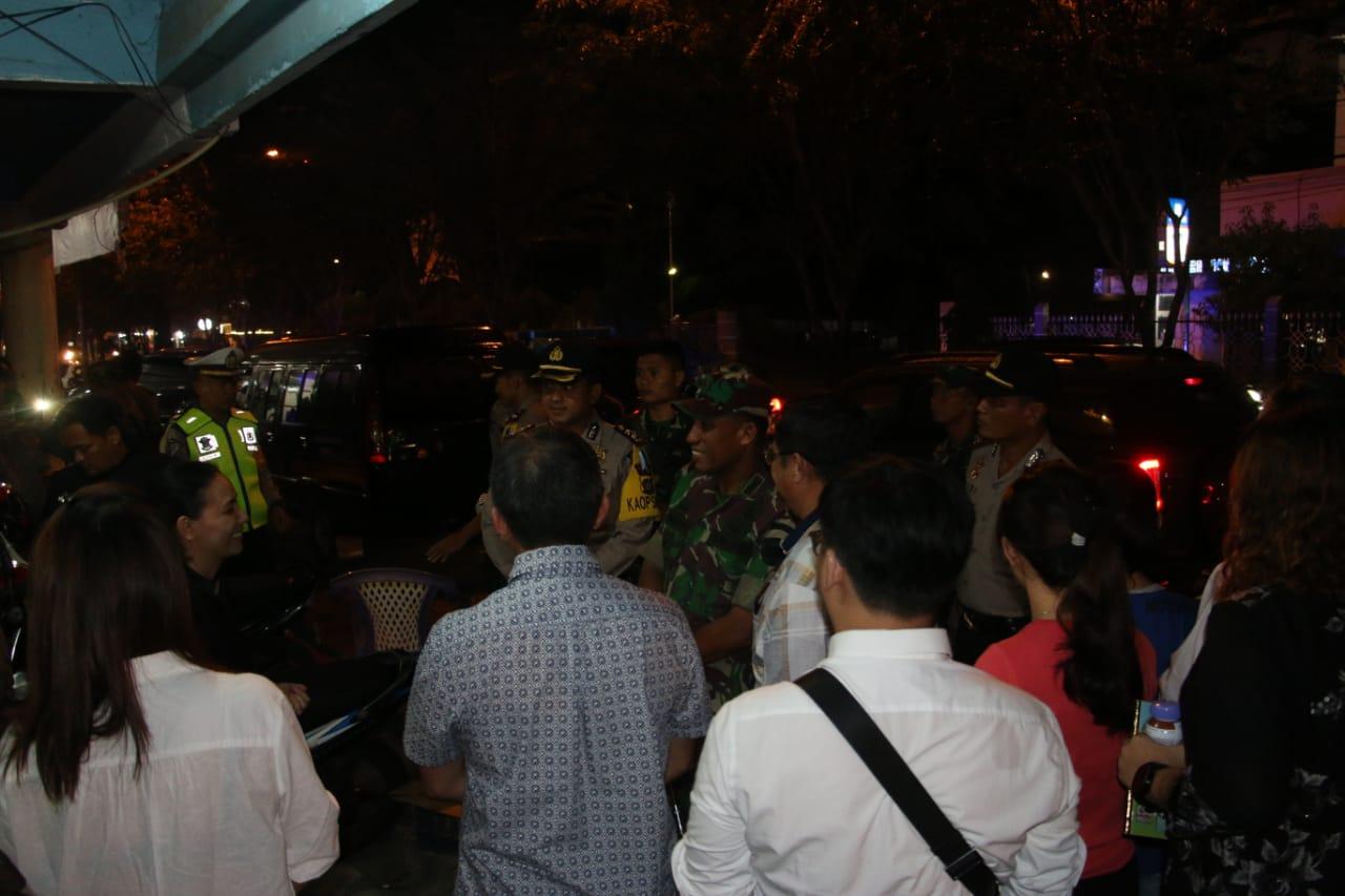 Malam Natal, Danrem 012/TU dan Kapolres Aceh Barat Laksanakan Patroli