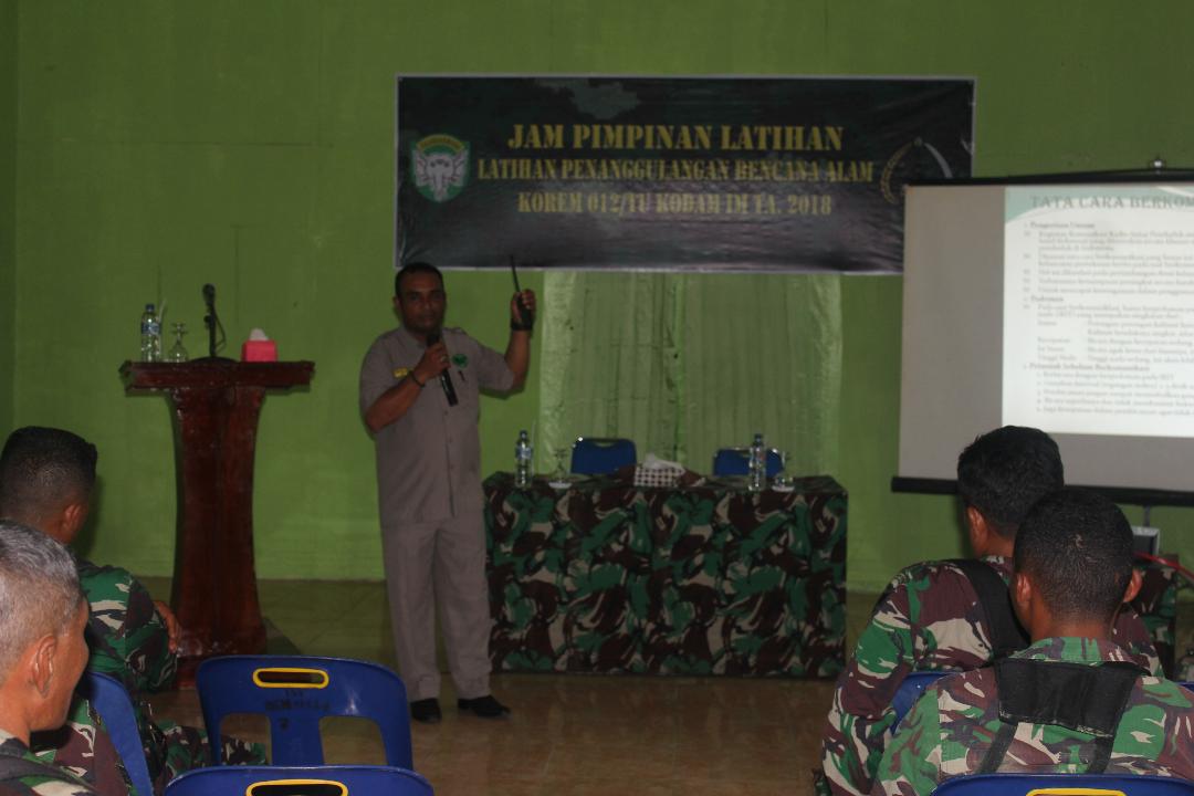 Personil Kodim Aceh Jaya Terima Materi Radio Dari Ketua RAPI