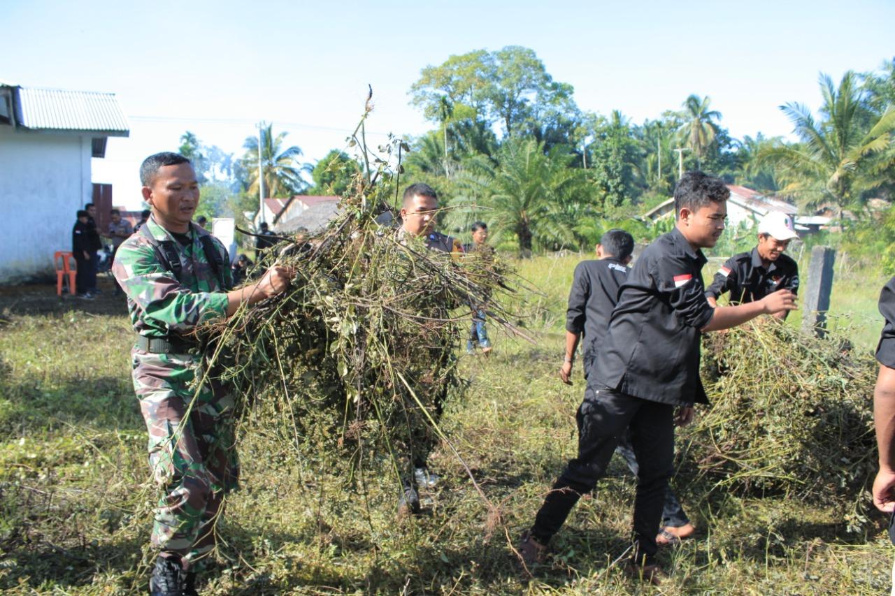 Sambut Hari Juang Kartika, Jajaran Kodim 0116/Nara Serentak Gelar Karya Bhakti