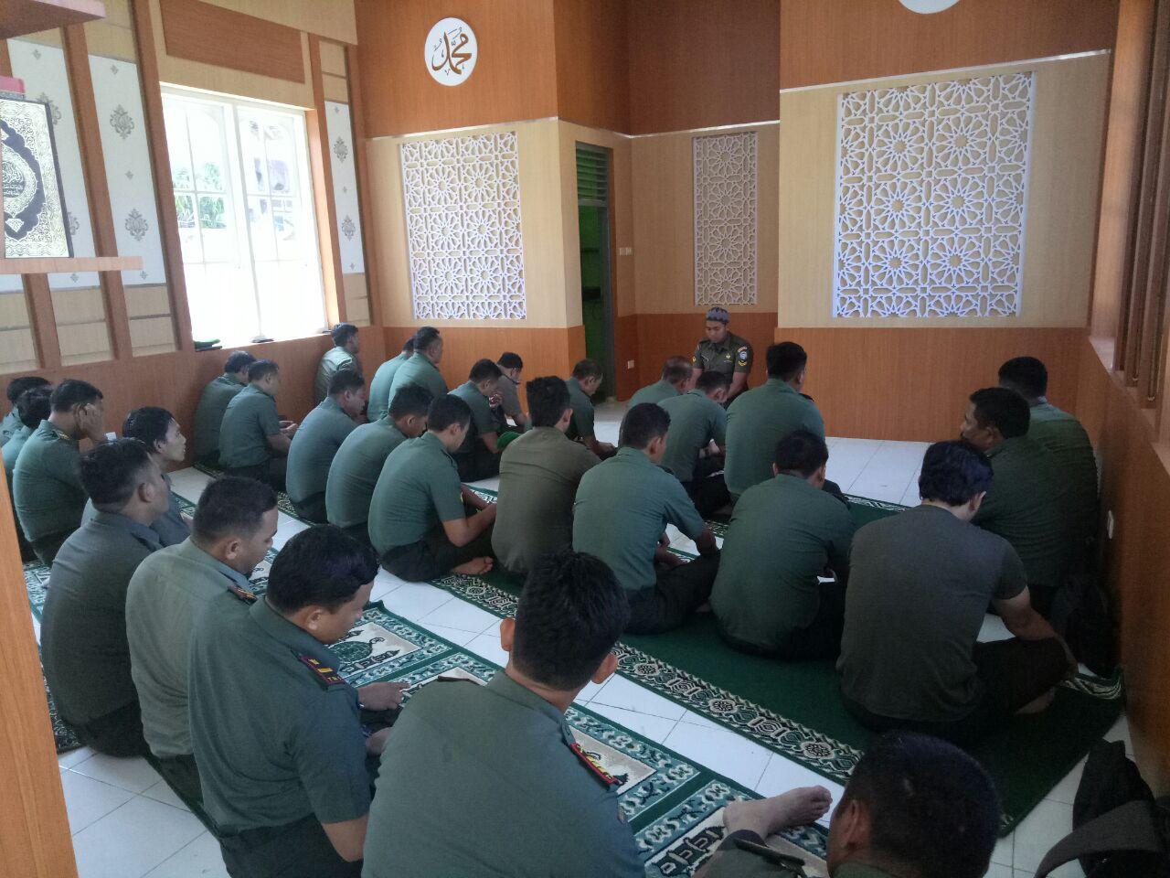 Personel Deninteldam IM Istighotsah dan Doa Bersama
