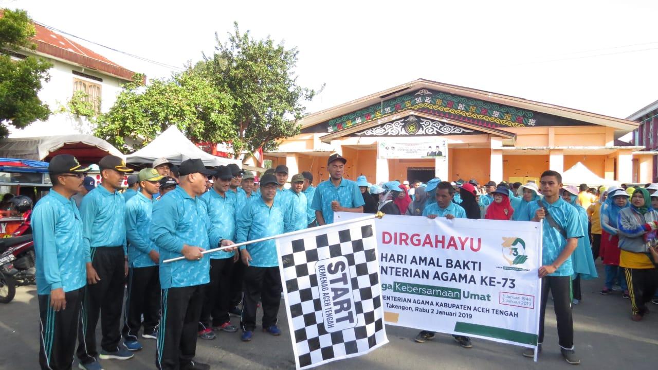 Dirgahayu Hari Amal Bakti Ke-73, Dandim 0106/Ateng-Kapolres-Bupati dan Masyarakat Olahraga Bersama