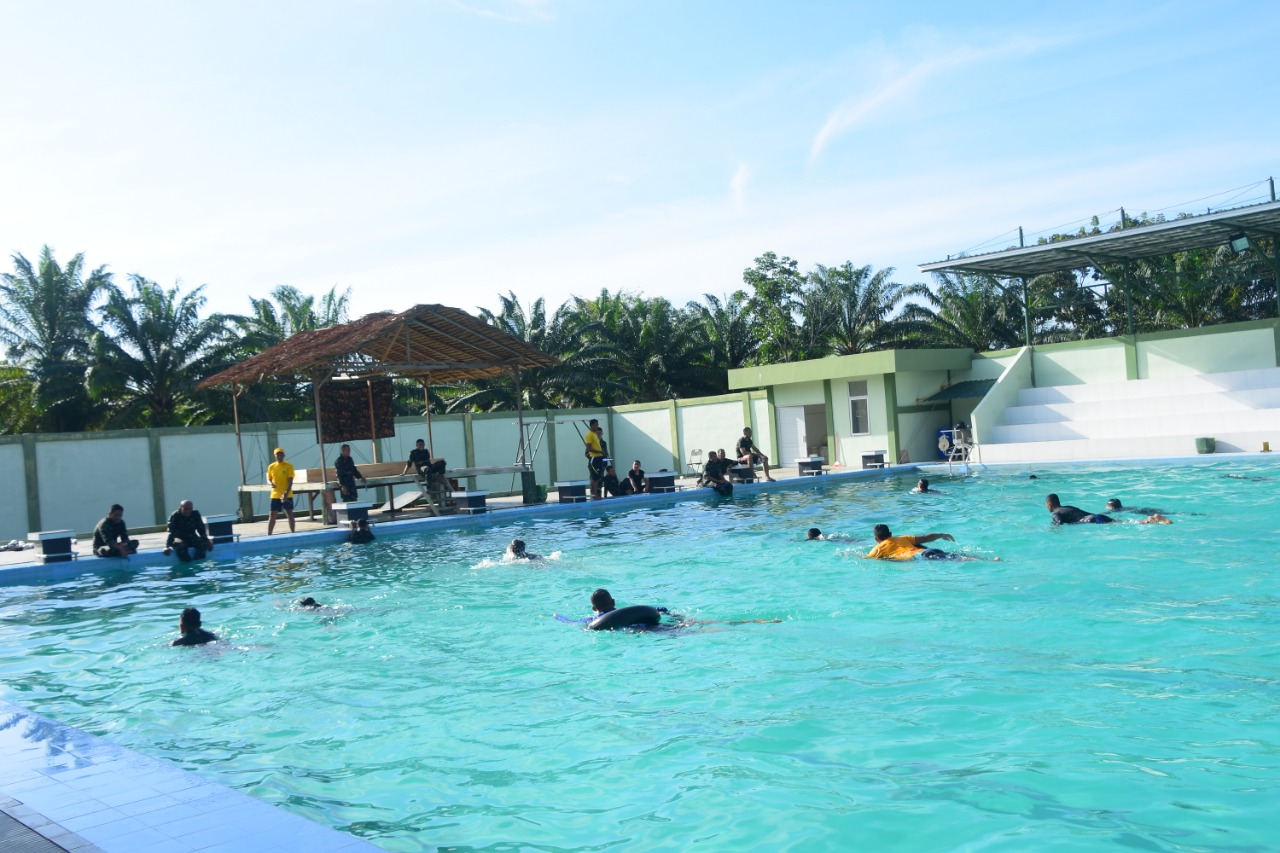 Renang Militer Keterampilan Dasar yang Harus Dimiliki Prajurit