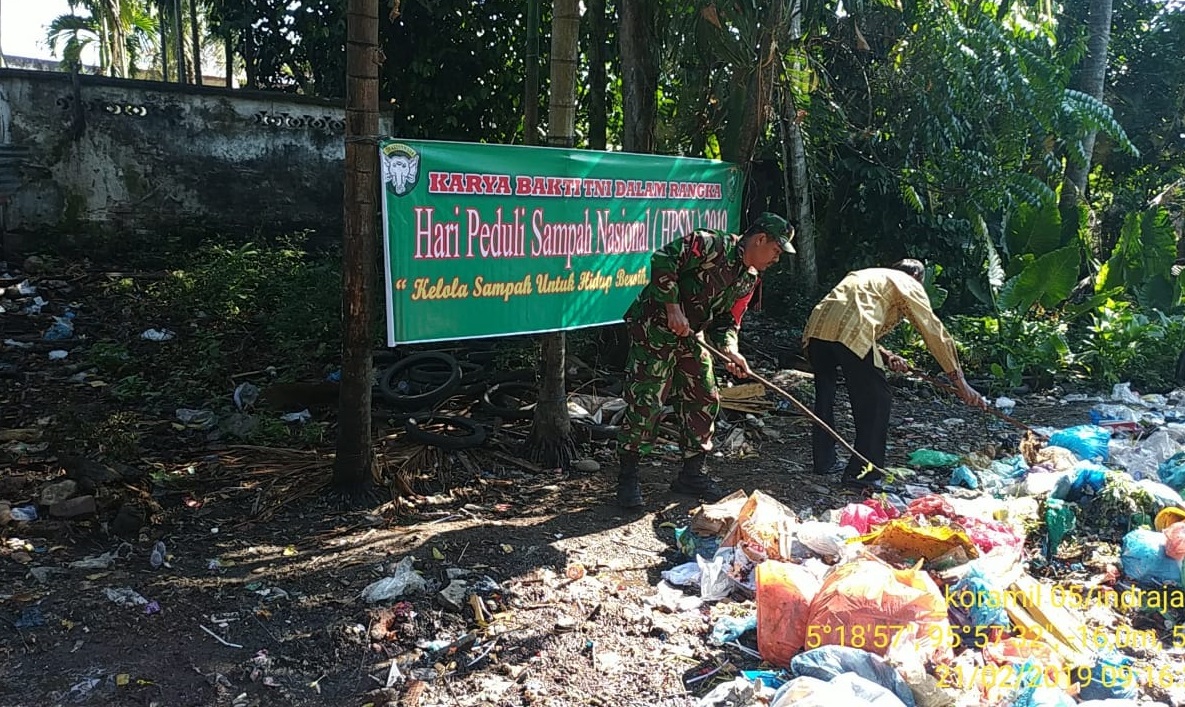 Hari Peduli Sampah Nasional, Kodim 0111/Bireuen dan Masyarakat Buang Sampah