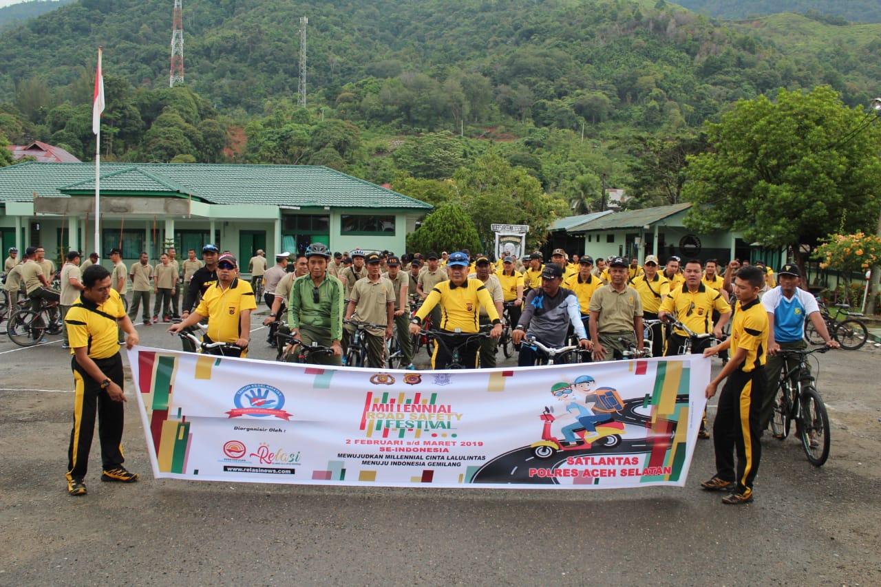 Tingkatkan Solidaritas dan Sinegritas,  TNI – Polri Aceh Selatan Lakukan Olah Raga Bersama