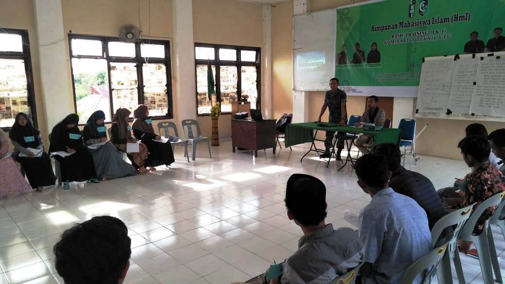 Dandim Aceh Barat Sampaikan Wasbang Kepada Peserta Basic Training