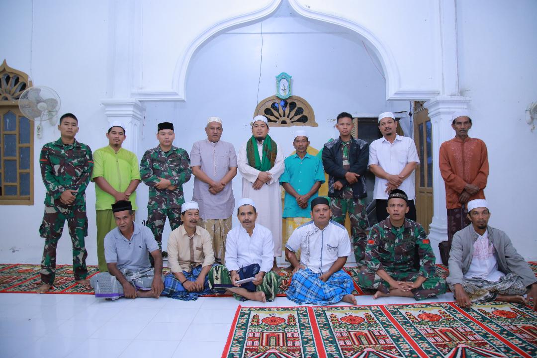 Prajurit Yonif 116/GS Laksanakan Kegiatan Basuh Bersama Masyarakat