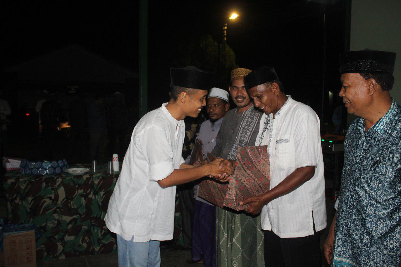 Yonif RK 113/JS Jalin Komsos Melalui Buka Bersama