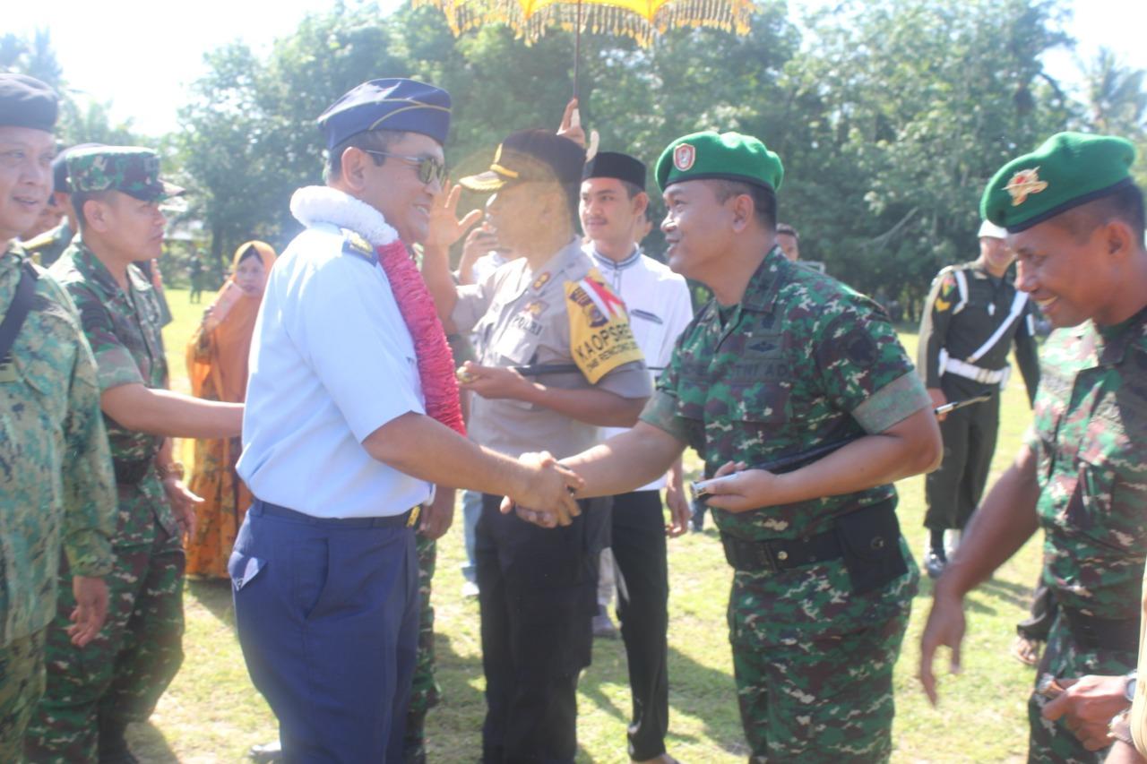 Dandim Sambut Utusan Raja Brunei Darussalam di Panga