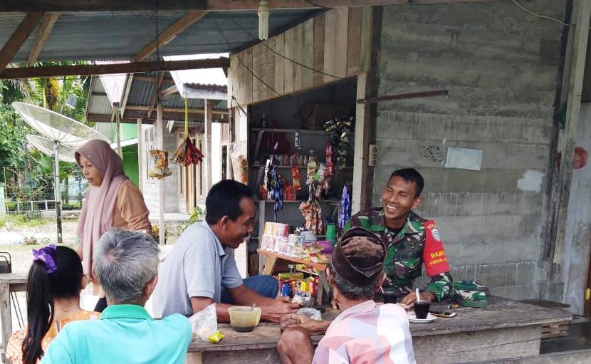 Jalin Keakraban dengan Warga Binaan, Babinsa Lakukan Komsos