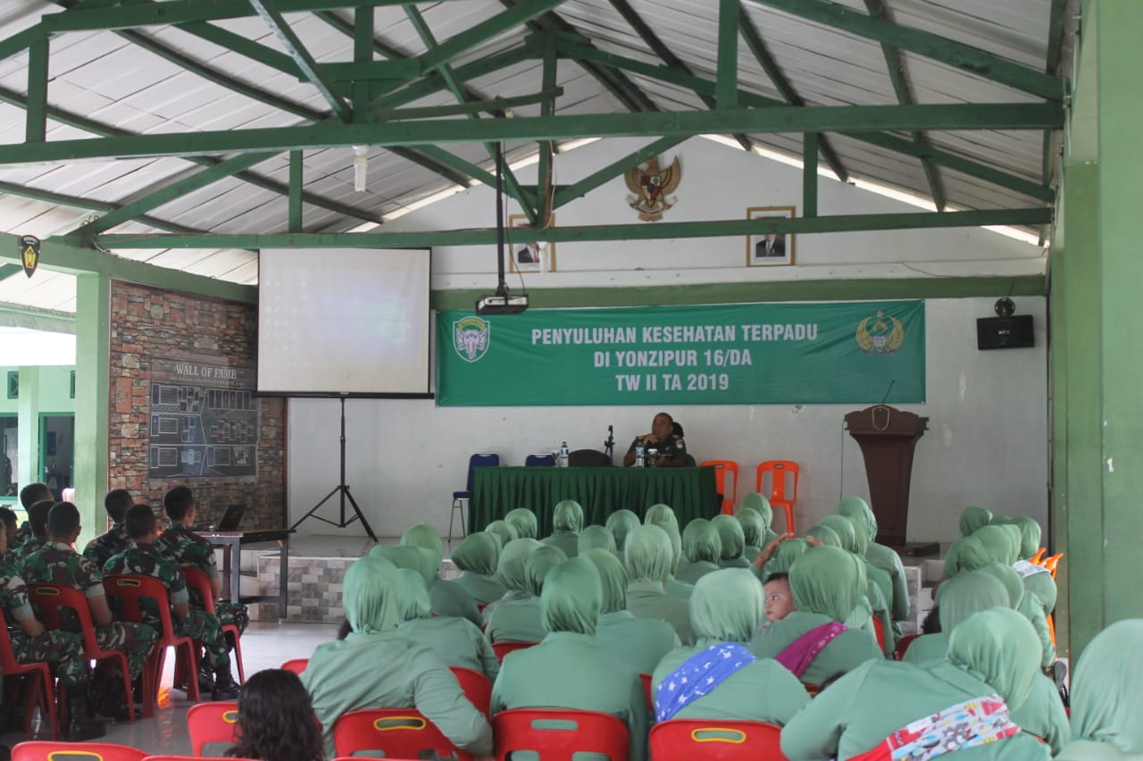 Keluarga Besar Yonzipur 16/DA  Terima penyuluhan Kesehatan dari Kesprev Kesdam IM