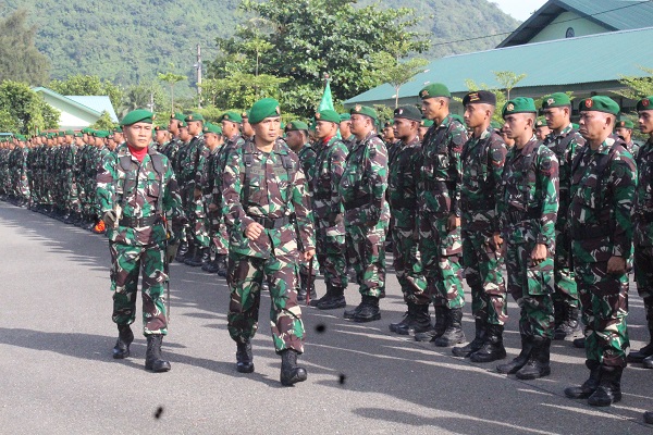 Ws Aster Kasdam Pimpin Upacara Pemberangkatan Satgas Apter