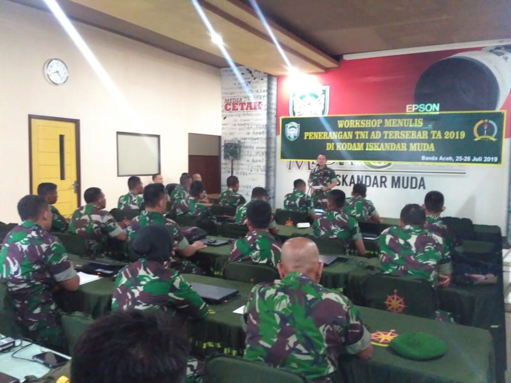 Workshop Menulis Penerangan TNI AD Tersebar TA. 2019 di Kodam IM