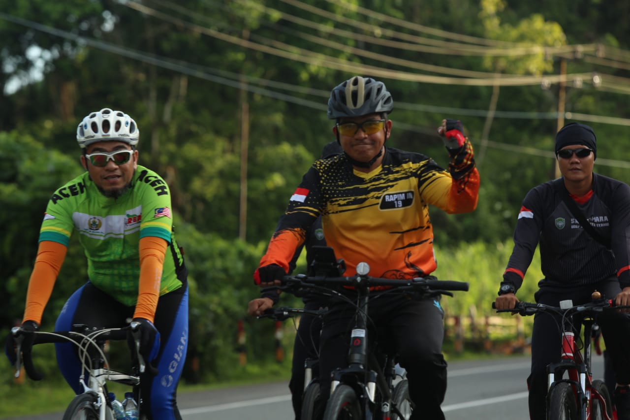 Kasdam IM Ikuti Gowes Tour De Calang