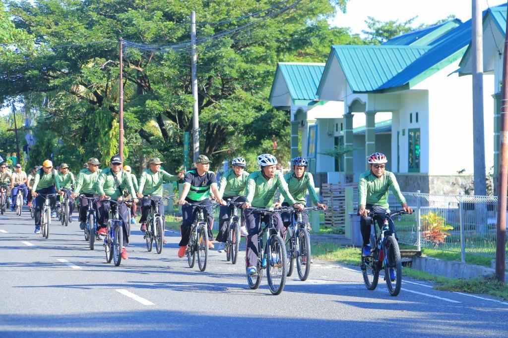 Danrem 012/TU Bersepeda Santai dan Penghijauan.
