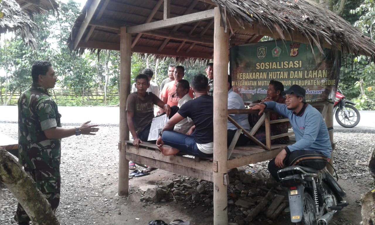 Kampanye Karhutla, Babinsa Mutiara Timur Gencar Sosialisasi