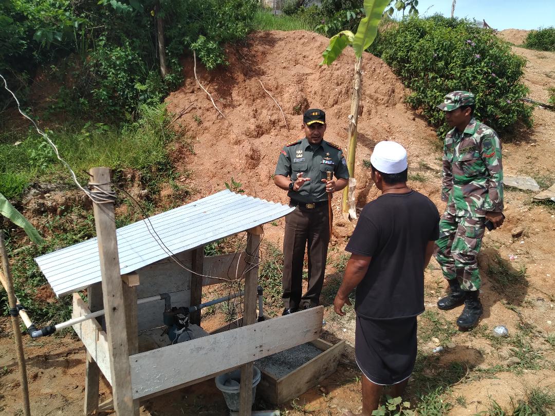 Dandim 0114/AJ Bantu Sumur Bor di Pesantren Darul Mukhlisin