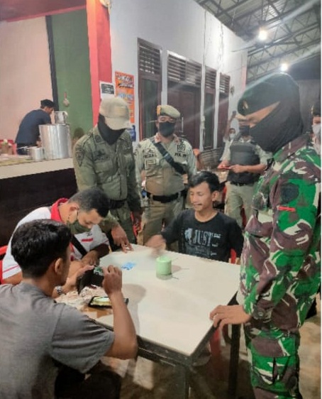 Yonif Raider 112/DJ Melaksanakan Patroli Gabungan