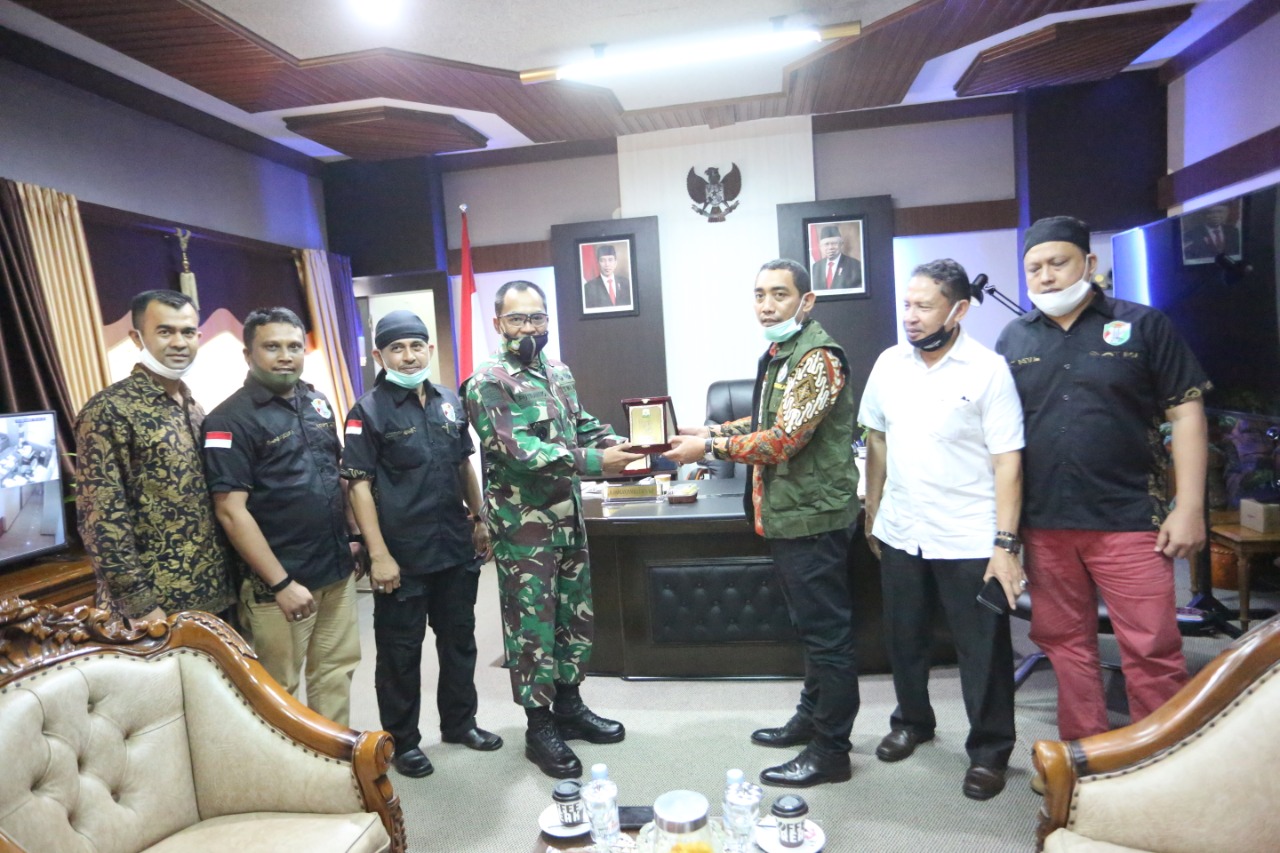 Perbakad Kodam IM Jalin Kerjasama dengan DPRA