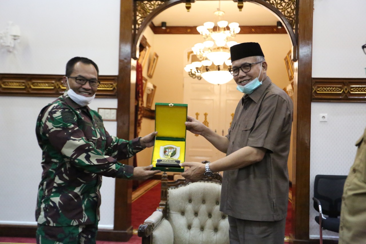 Kasdam IM Dan Perbakad Silaturahmi Dengan Plt Gubernur Aceh